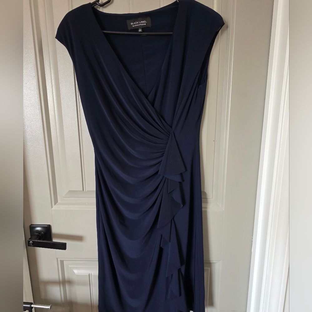 Black Label Womans Size 6 Navy Blue Ruffled Dress Nwot Stretch